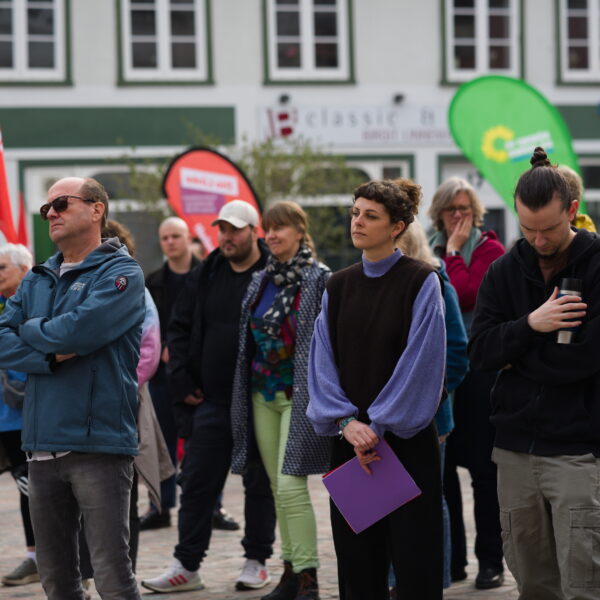 Auf dem Altstädter Markt in Rendsburg wurde am 8. März 2026 für Frauenrechte gekämpft